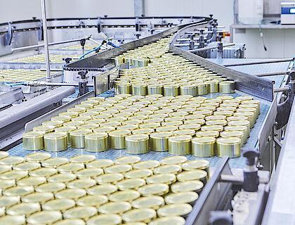 Tierfreund Produktion Dosenproduktion